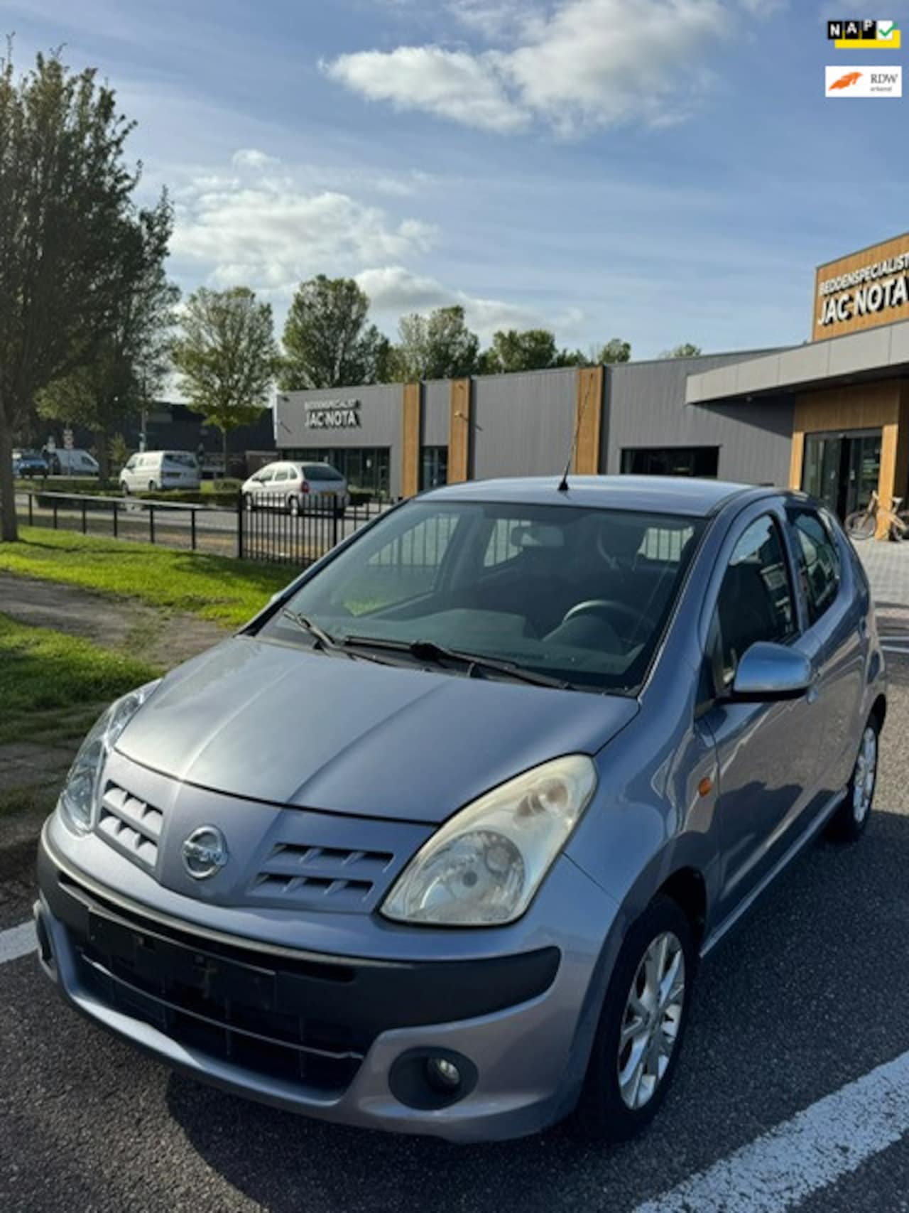 Nissan Pixo - 1.0 Look Airco Electric pakket LMV 14 NW APK! - AutoWereld.nl