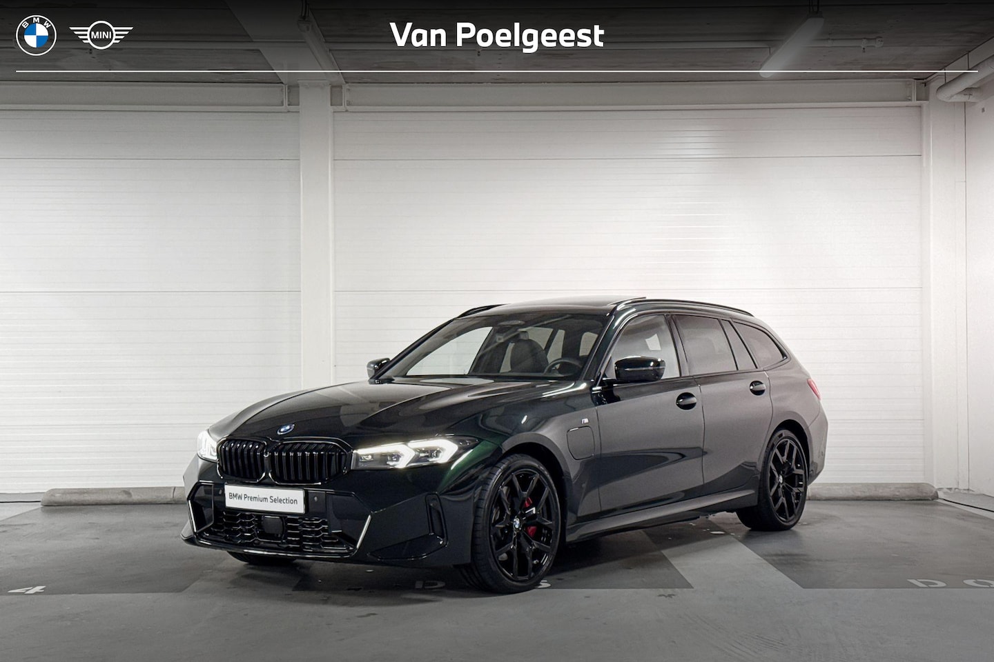 BMW 3-serie Touring - 330e Touring | M-Sport Pro | Trekhaak | Innovation Pack | Comfort Pack | Harman/Kardon | D - AutoWereld.nl