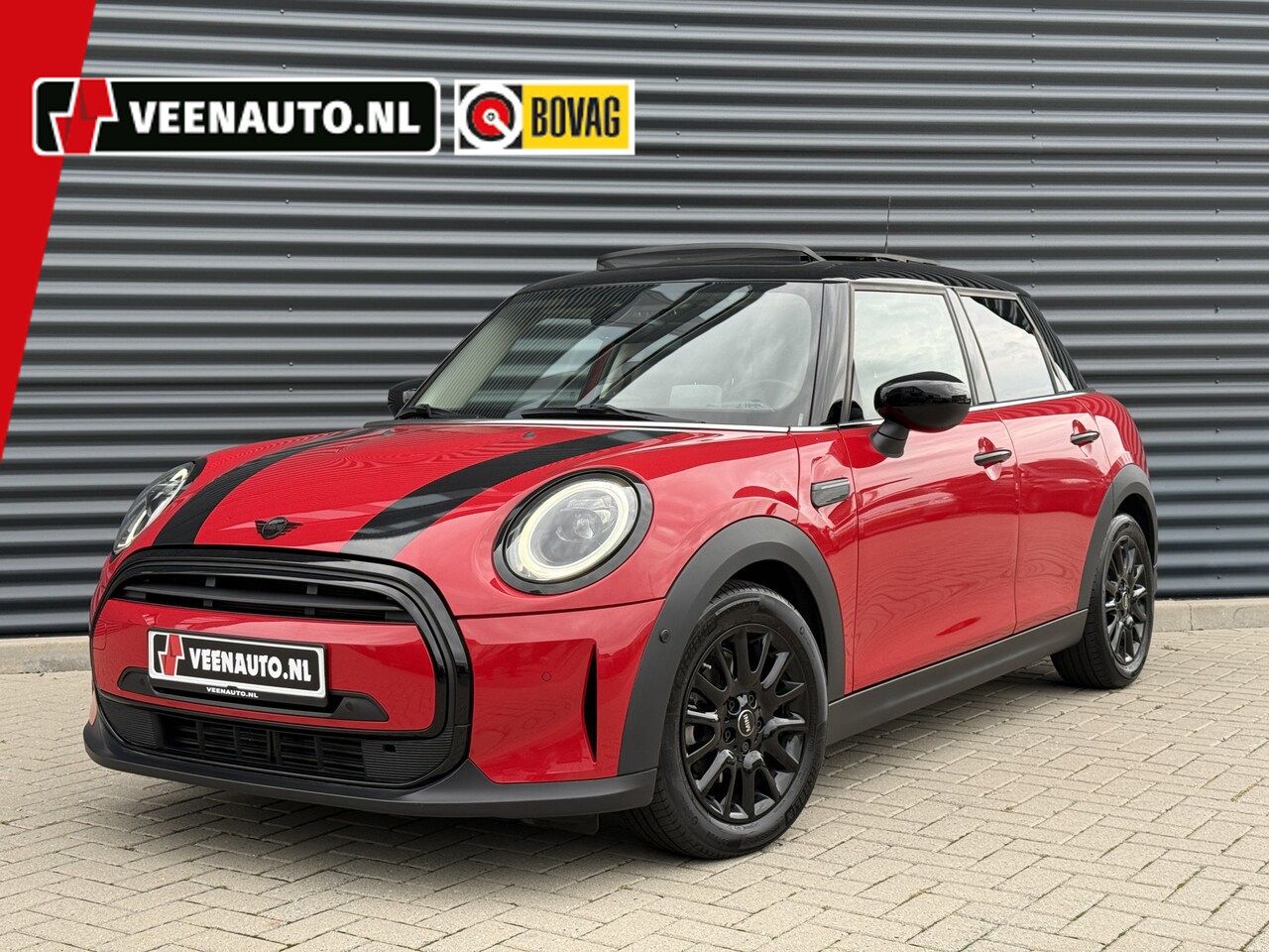 MINI 5-Deurs - 1.5 Cooper Pano/Camera/Apple - AutoWereld.nl