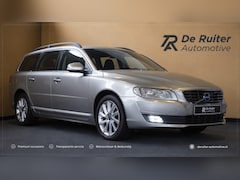 Volvo V70 - 2.0 T5 Summum