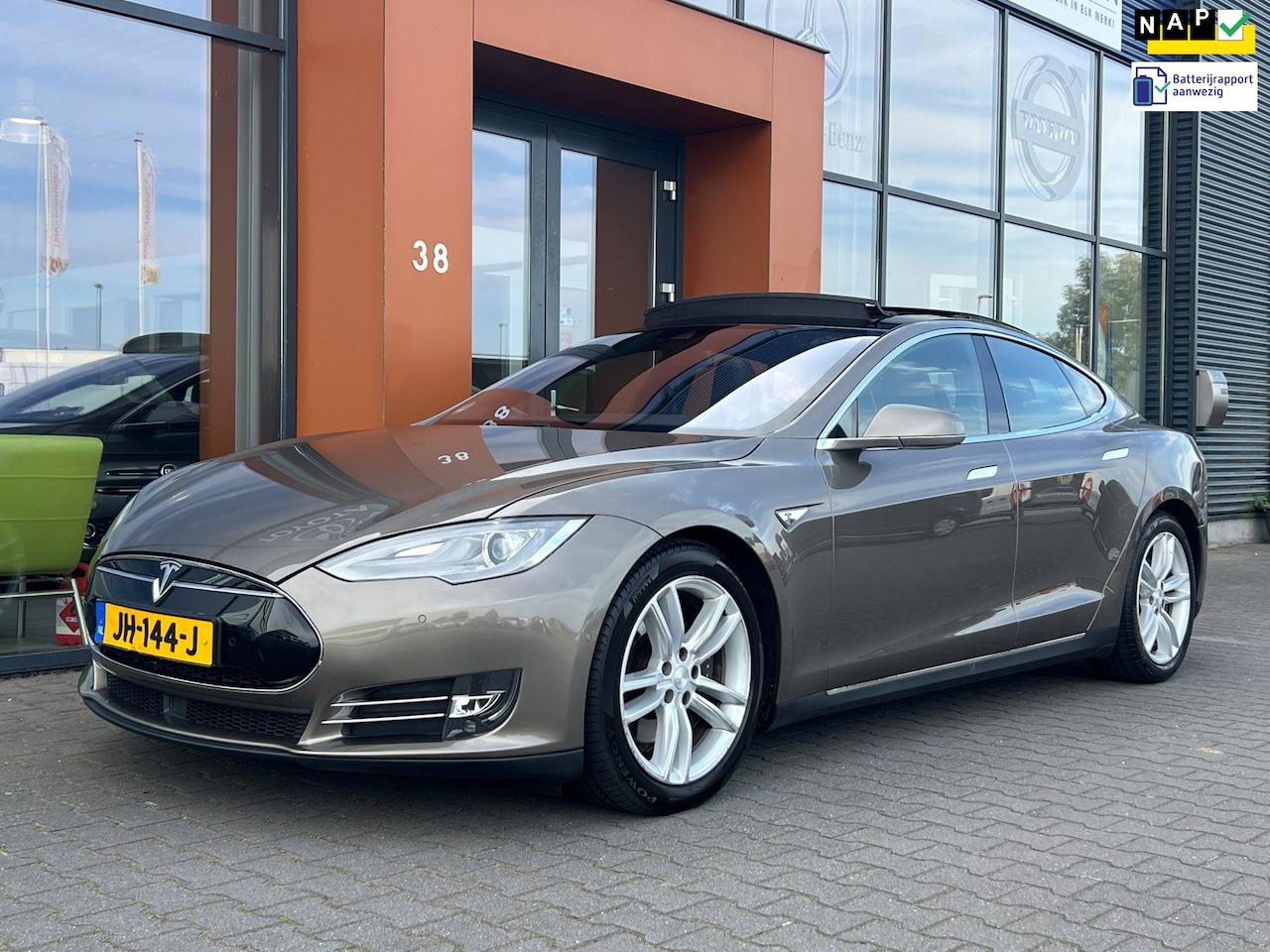Tesla Model S - 70D Base|Pano|Leer|SC01 - FREE SUPERCHARGING - AutoWereld.nl