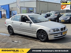 BMW 3-serie - 320i Executive 6 Cilinder Opknapper ✅