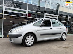 Citroën Xsara Picasso - 1.8i-16V Différence 2