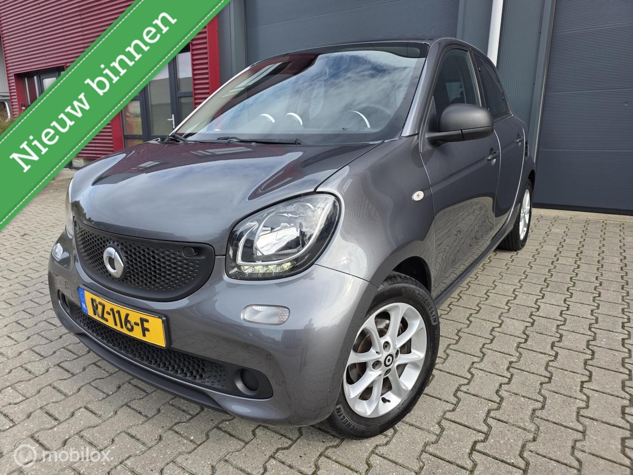 Smart Forfour - 1.0 /Cruise Control /Autom. Airco /Nwe. APK - AutoWereld.nl