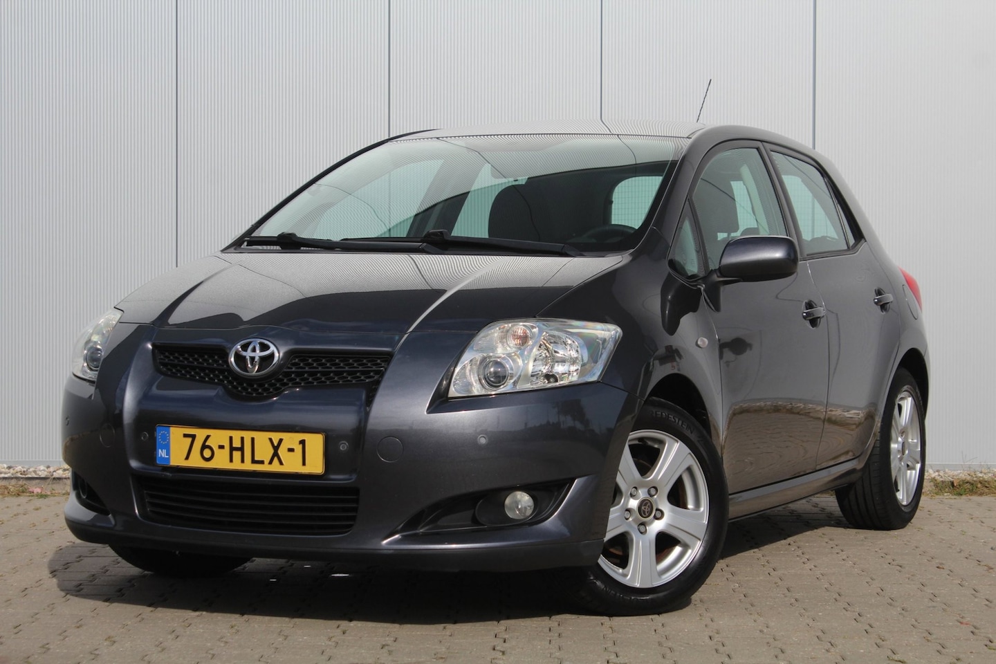 Toyota Auris - 1.6-16V Sol | Automaat | Trekhaak | Camera | Clima / Cruise control | PDC | NAP | APK | - AutoWereld.nl