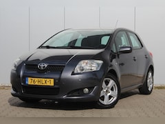 Toyota Auris - 1.6-16V Sol | Automaat | Trekhaak | Camera | Clima / Cruise control | PDC | NAP | APK |