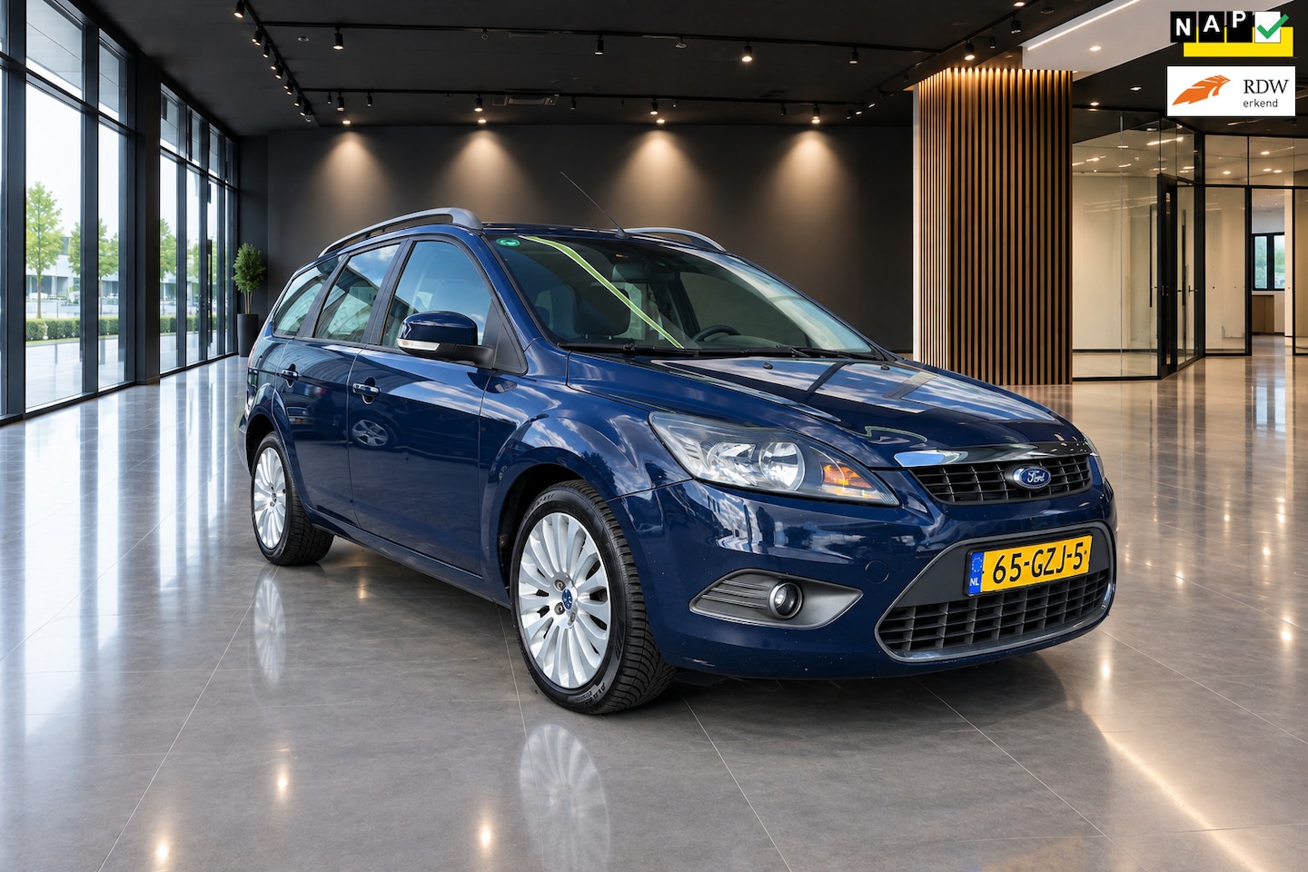 Ford Focus Wagon - 1.6 TDCi TITANIUM AIRCO LMV - AutoWereld.nl