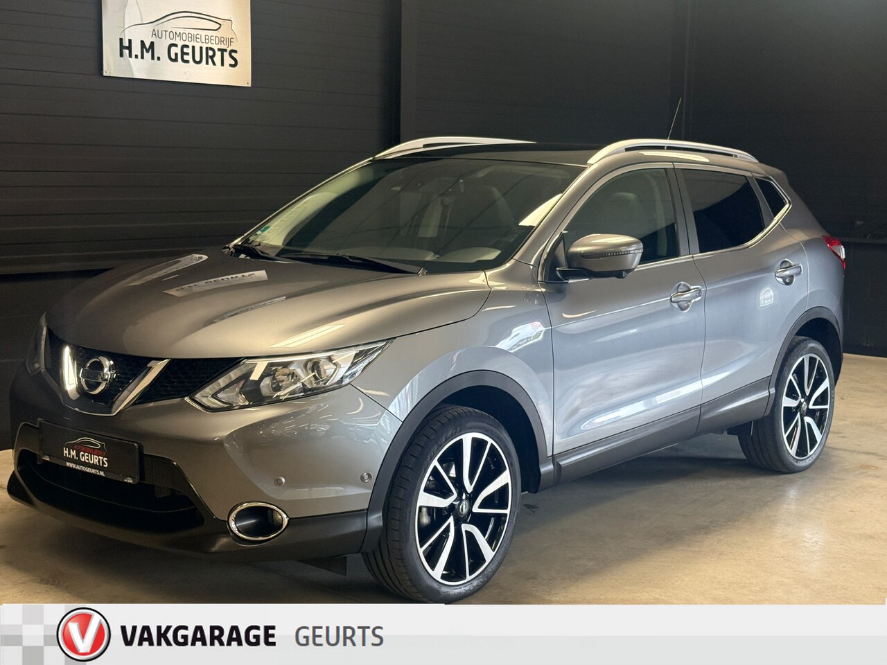 Nissan Qashqai - 1.2 Tekna | 360° Camera | Leder | 19” | Navi - AutoWereld.nl