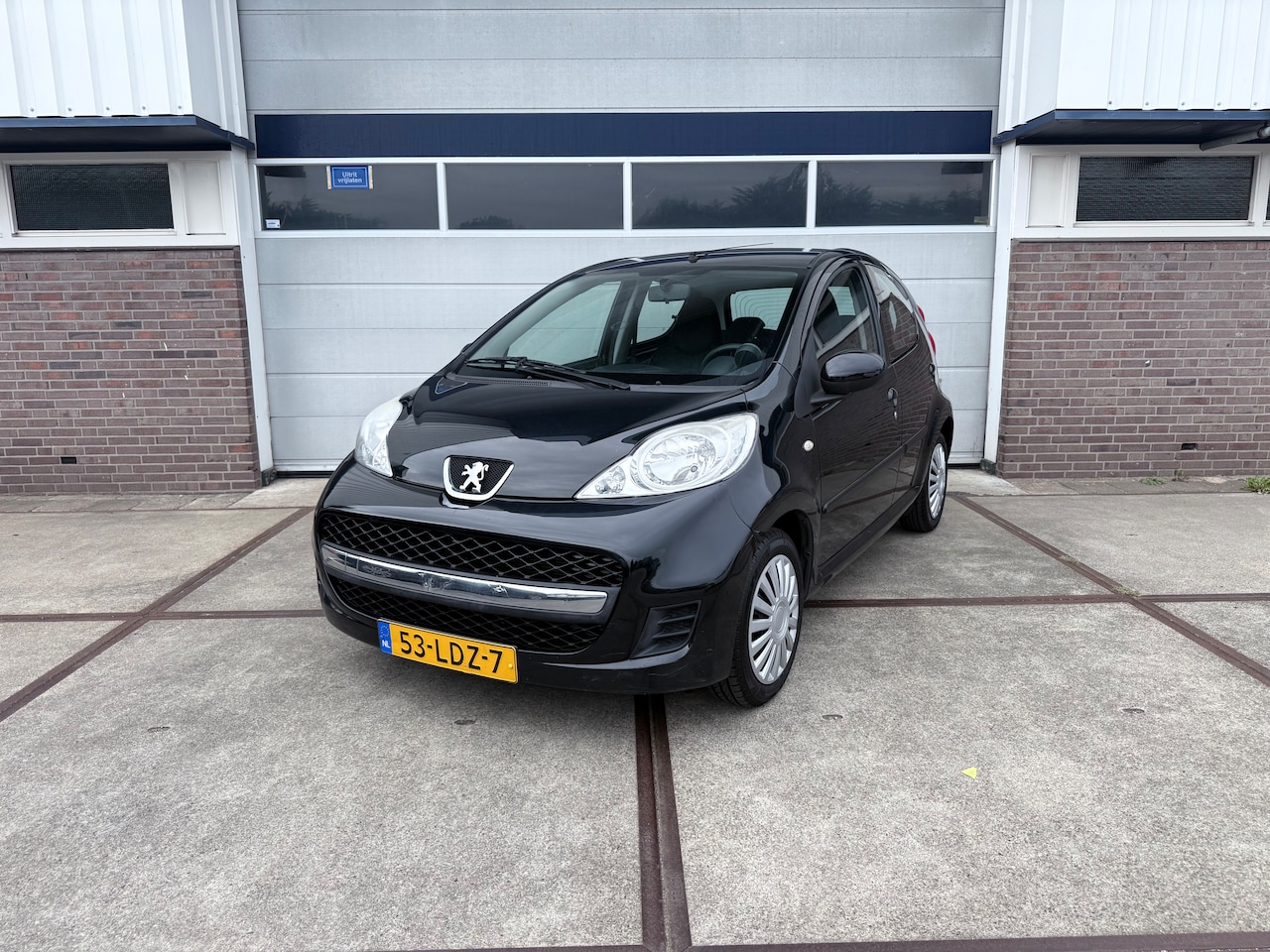 Peugeot 107 - 1.0-12V Sublime - AutoWereld.nl