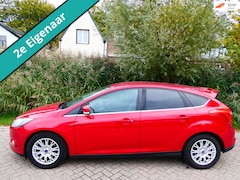 Ford Focus - 1.6i 182pk Titanium 2e eig. Clima Leder Navi PDC Trekhaak 1500kg