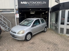 Toyota Yaris - 1.0-16V VVT-i Sol/Semi-Automaat77DKMNap/APK