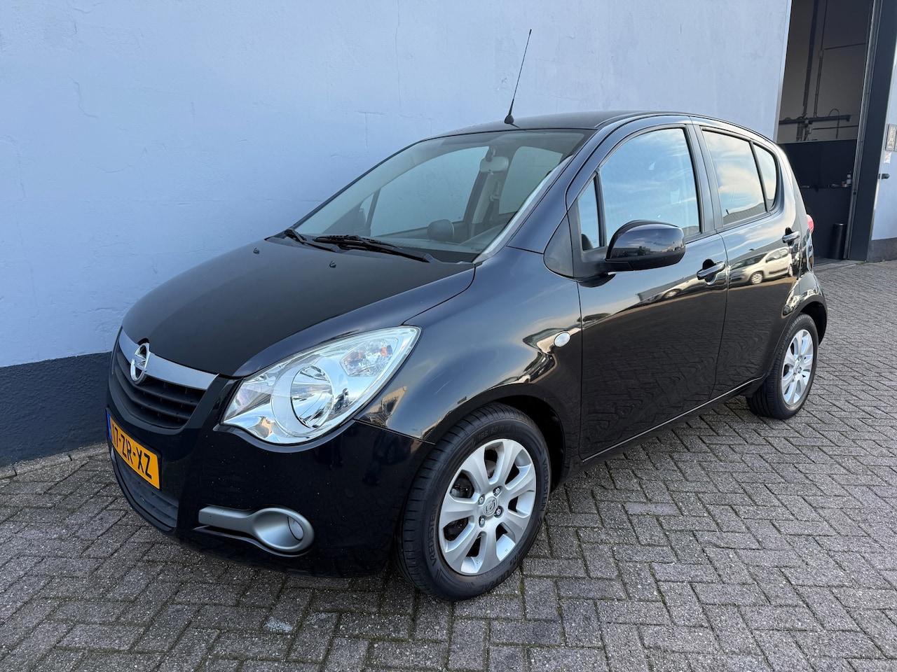 Opel Agila - 1.2 Enjoy 5-Deurs - Airco - LMV - AutoWereld.nl