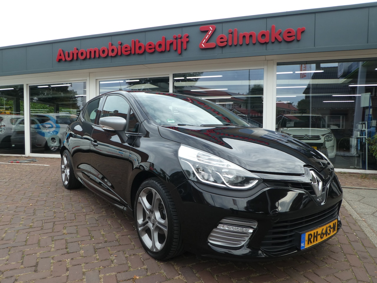 Renault Clio - 1.2 GT Autlomaat, Airco, Sport uitlaat, RS Pakket, - AutoWereld.nl