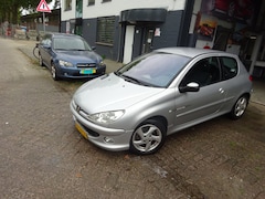 Peugeot 206 - 1.4-16V Quiksilver MET APK