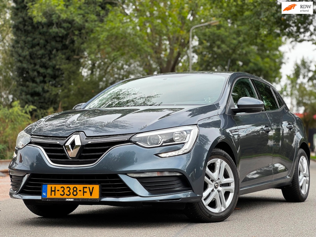 Renault Mégane - 1.2 TCe Life|6BAK|CRUISE|AIRCO|ELEKRAMEN|STUURBEKR - AutoWereld.nl