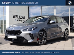 BMW 1-serie - 120 M Sport Automaat / Sportstoelen / Achteruitrijcamera / M Adaptief onderstel / Comfort