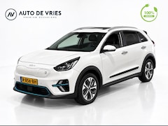 Kia e-Niro - DynamicPlusLine 64 kWh | SOH 99.9% | Schuifdak | Carplay | Stoelverwarming