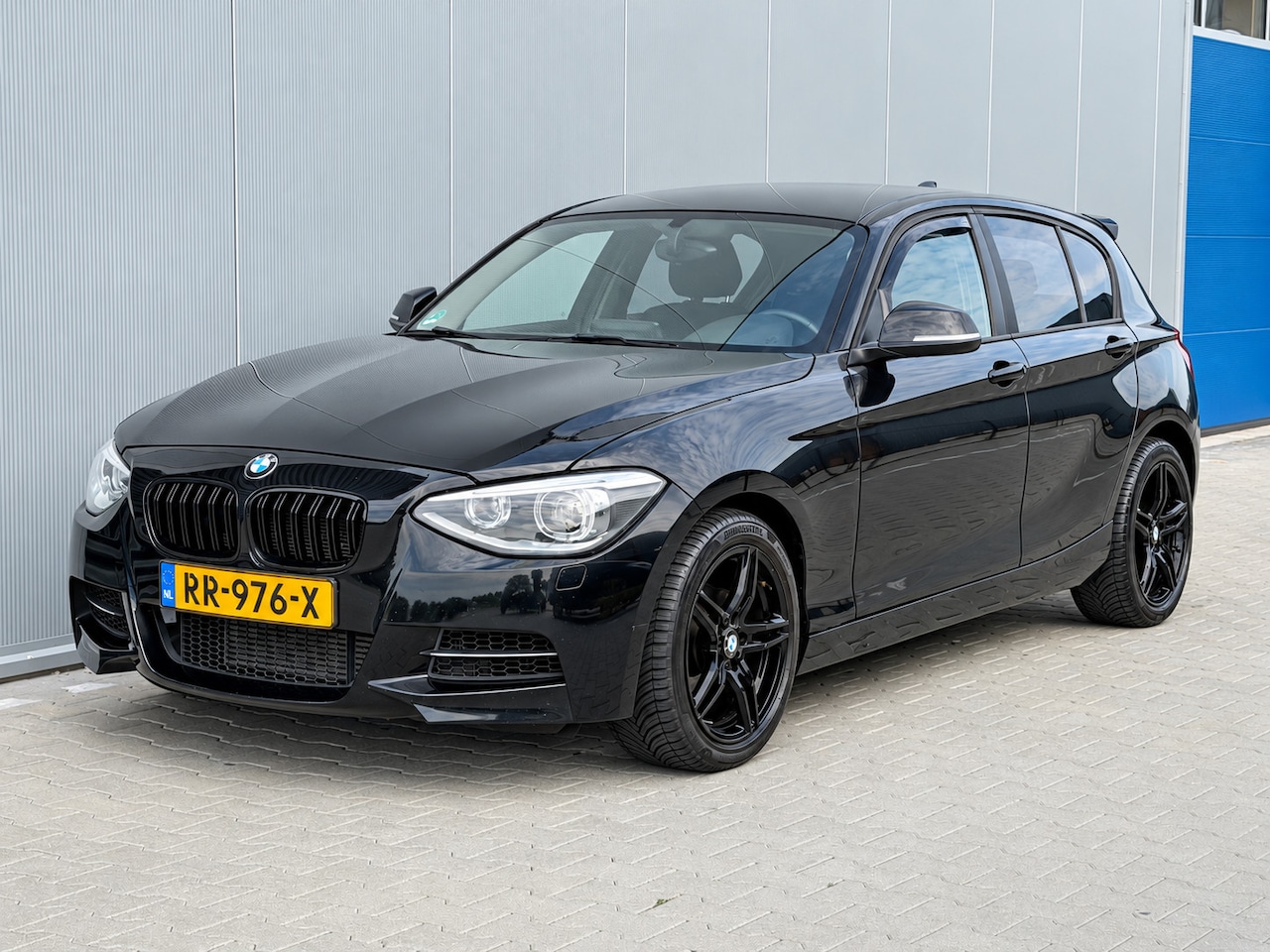 BMW 1-serie - 116i Business - M pakket - Zeer goed onderhouden - AutoWereld.nl
