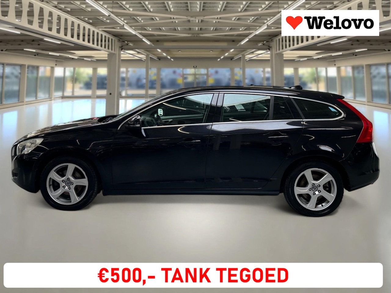 Volvo V60 - 1.6 T3 Momentum Trekhaak, Navigatie, PDC... - AutoWereld.nl