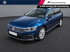 Volkswagen Passat Variant - 1.4TSIeHybrid 160kW/218PK GTE Business · Panoramadak · Navigatie · Camera + Parkeersensore