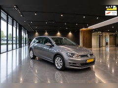 Volkswagen Golf - 1.0 TSI BUSINESS EDITION CONNECTED LED