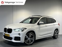 BMW X1 - sDrive20i Executive Edition Panoramadak | Trekhaak | Navigatie/Android/Apple Carplay | LM