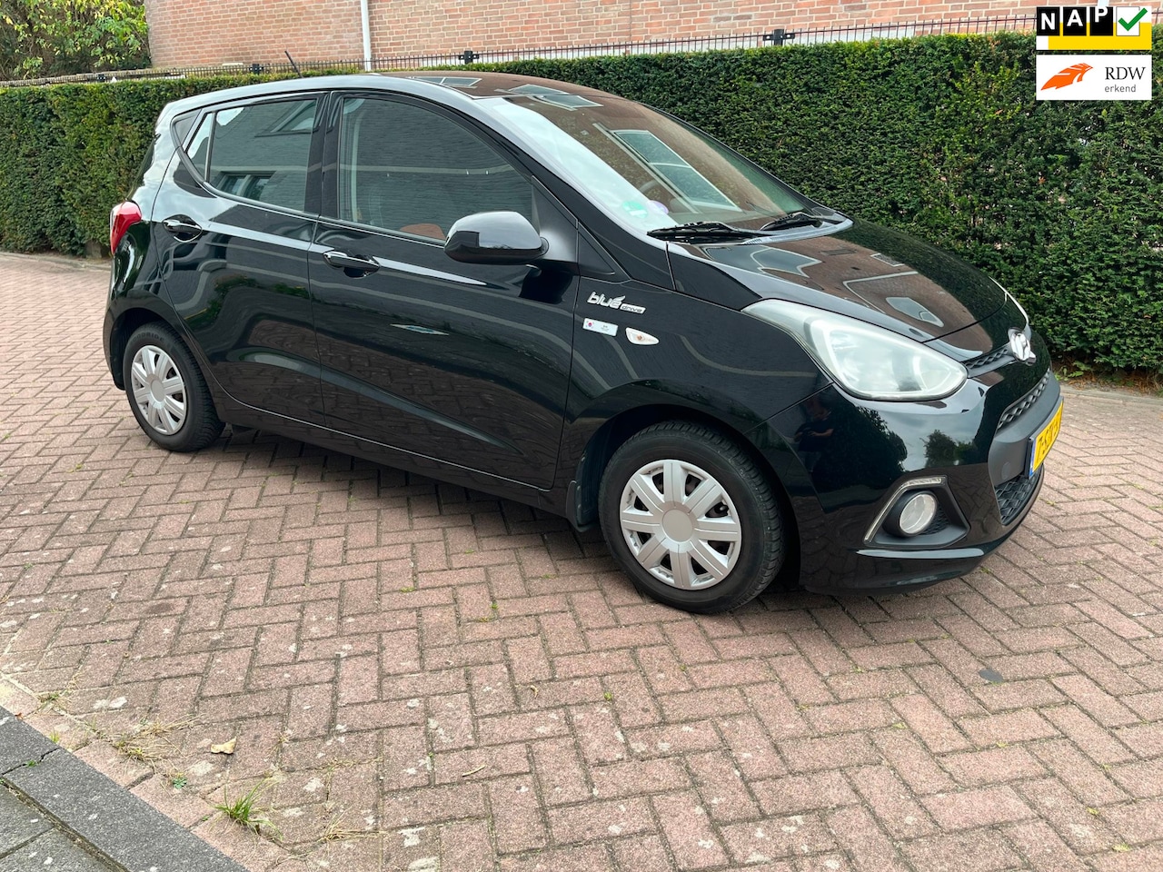 Hyundai i10 - 1.0i i-Motion Comfort Plus|airco|nieuwe apk|trekhaak| - AutoWereld.nl