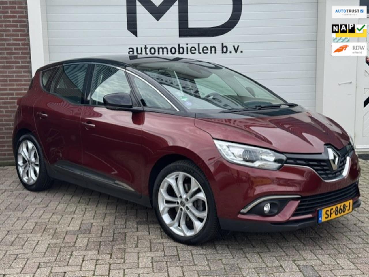 Renault Scénic - 1.3 TCe Zen - Trekhaak - Dealer Onderhouden - 1e eigenaar - LED - NAP - AutoWereld.nl