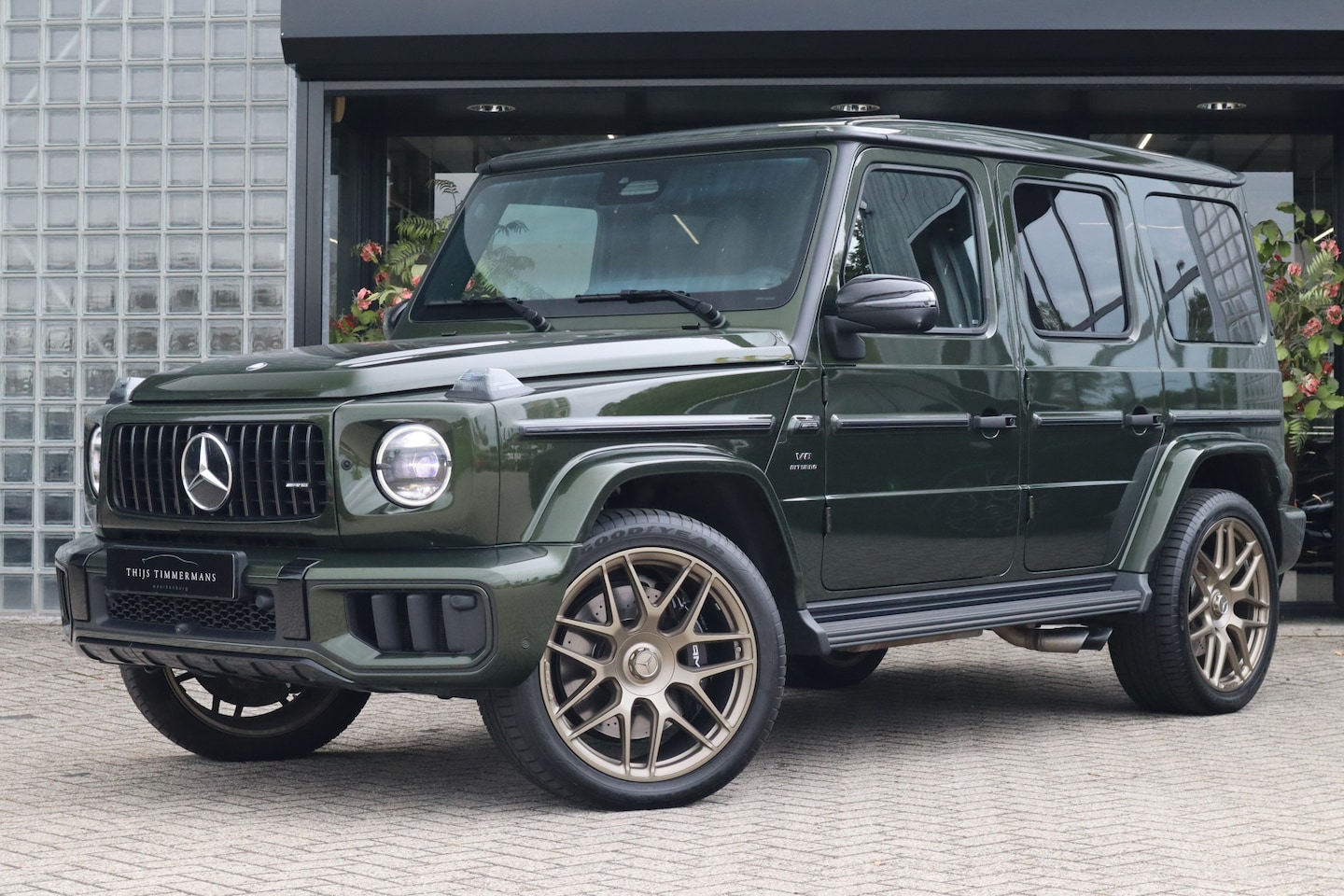 Mercedes-Benz G-klasse - AMG 63 | Performance-pakket, Manufaktur int., Burmester 3D, Massage, Trekhaak, Driver's Pa - AutoWereld.nl