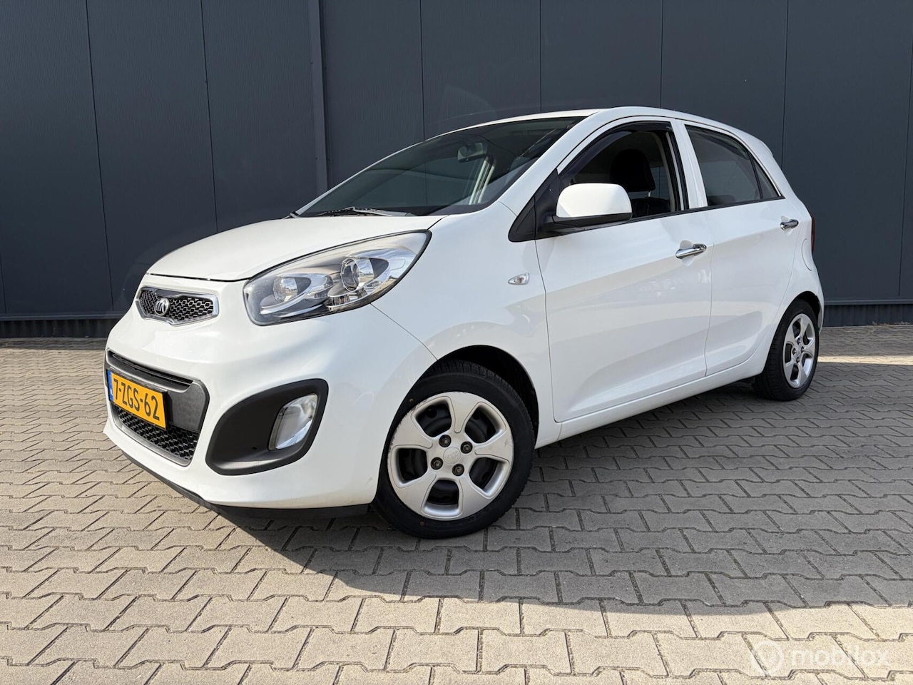 Kia Picanto - 1.0 CVVT BusinessLine Airco Navi Nieuw Apk - AutoWereld.nl
