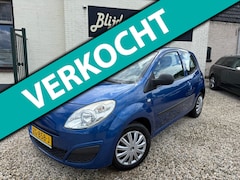 Renault Twingo - 1.2 Acces Nieuwe Koppeling | All Season Banden