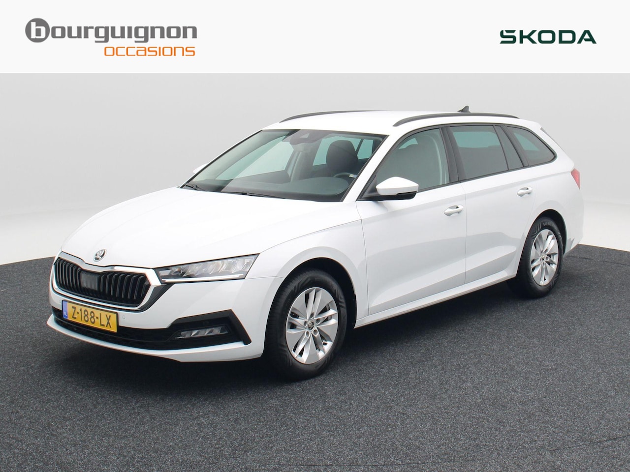 Skoda Octavia Combi - 1.0 TSi 110 Pk Business Edition | Stoelverwarming | Trekhaak | Navigatie | Adaptive Cruise - AutoWereld.nl
