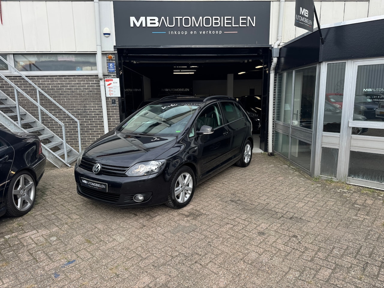 Volkswagen Golf Plus - 1.2 TSI Trendline BlueMotion/1 Jr APK/Dealer Onderhouden!/Nette Auto! - AutoWereld.nl