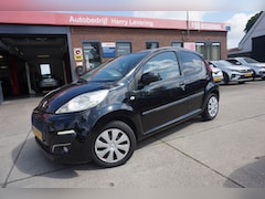 Peugeot 107 - 1.0 68PK 5D Automaat Première Airco