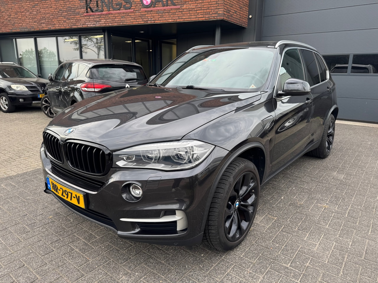 BMW X5 - XDrive40e High Executive PANO LEDER MEMORY TOP ONDERHOUDEN ORIG NL NAP - AutoWereld.nl