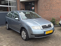Skoda Fabia Combi - 1.4-16V Comfort Airco |Trekhaak |Apk-Nieuw