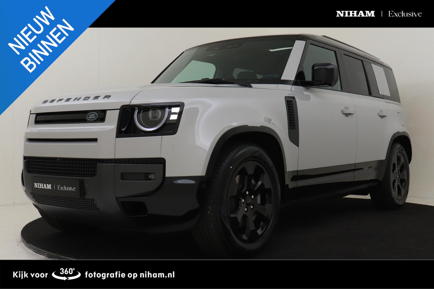 Land Rover Defender 110 - 2.0 P300e 110 X-DYNAMIC SE BORASCO-GREY|PANO.DAK|TREKHAAK|20"|COLD CLIMATE PACK|STOELVERWA - AutoWereld.nl