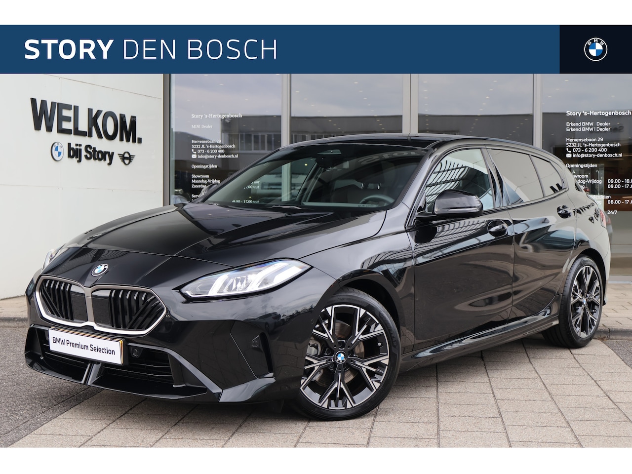 BMW 1-serie - 120 M Sport Automaat / Sportstoelen / Achteruitrijcamera / Stoelverwarming / PDC - AutoWereld.nl