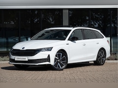 Skoda Octavia Combi - 1.5 TSI MHEV Sportline Business | Pano | Trekhaak | ACC | Navi | Dodehoekdet. | Matrix LED