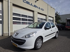 Peugeot 206 - 1.1 XR