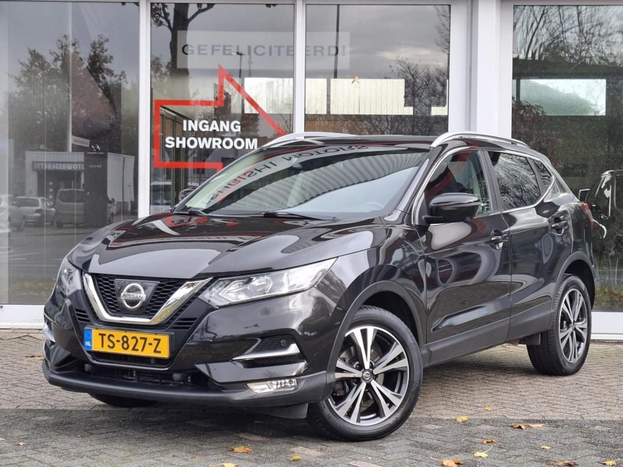Nissan Qashqai - 1.2 115pk DIG-T XTRONIC N-Connecta | Panoramadak | Navigatie | 360-Camera | Keyless - AutoWereld.nl