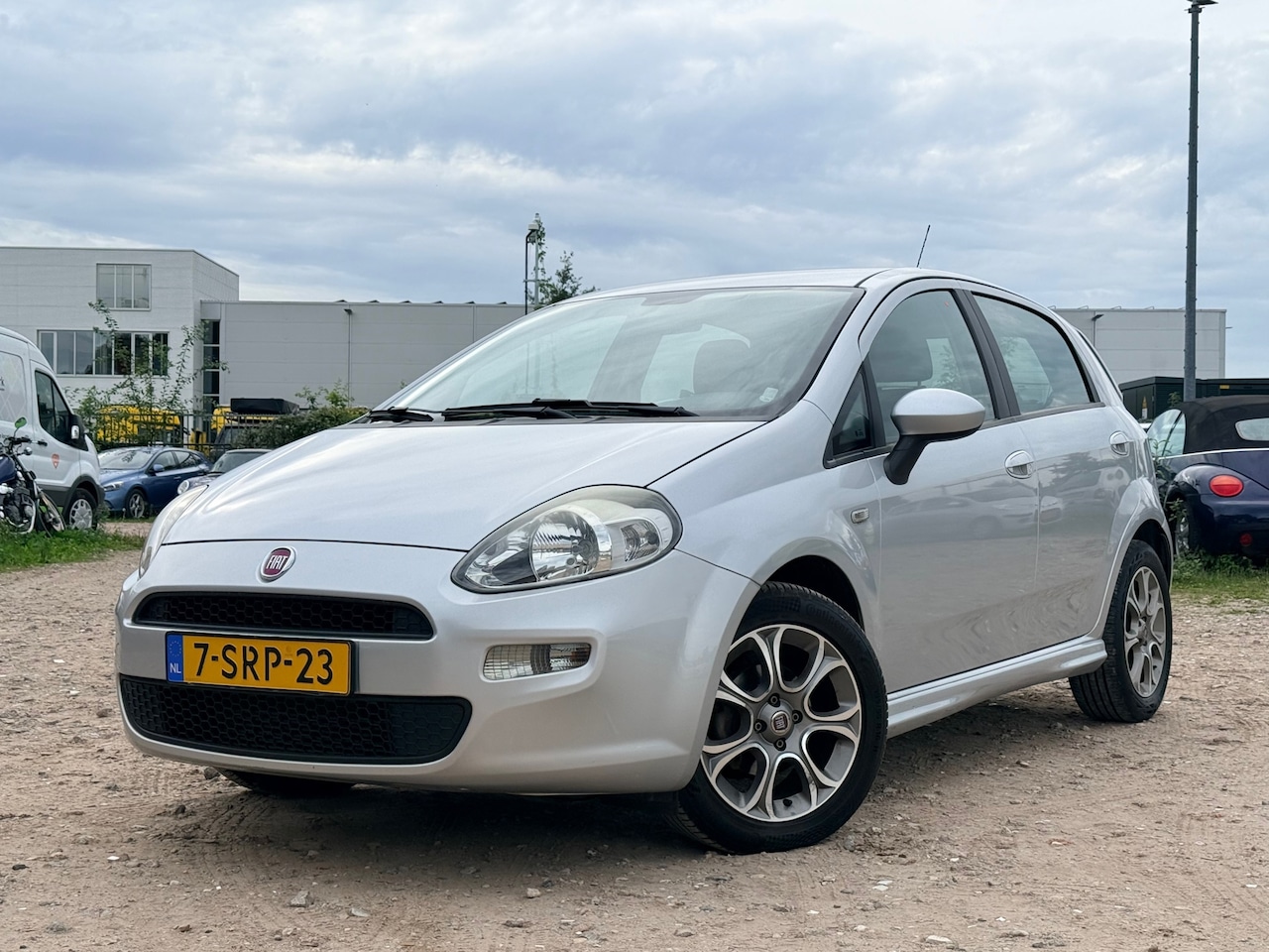 Fiat Punto Evo - 0.9 TwinAir Edizione Cool/ APK 29-11-2027 - AutoWereld.nl