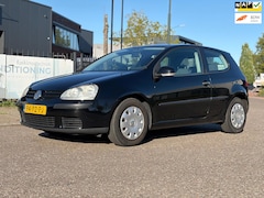 Volkswagen Golf - 2.0 SDI Trendline Export