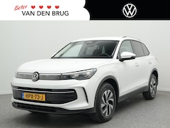 Volkswagen Tiguan - 1.5 eHybrid 204 PK Life Edition | Stuur & Stoelverwarming | 360 Camera | Trekhaak | Adapti