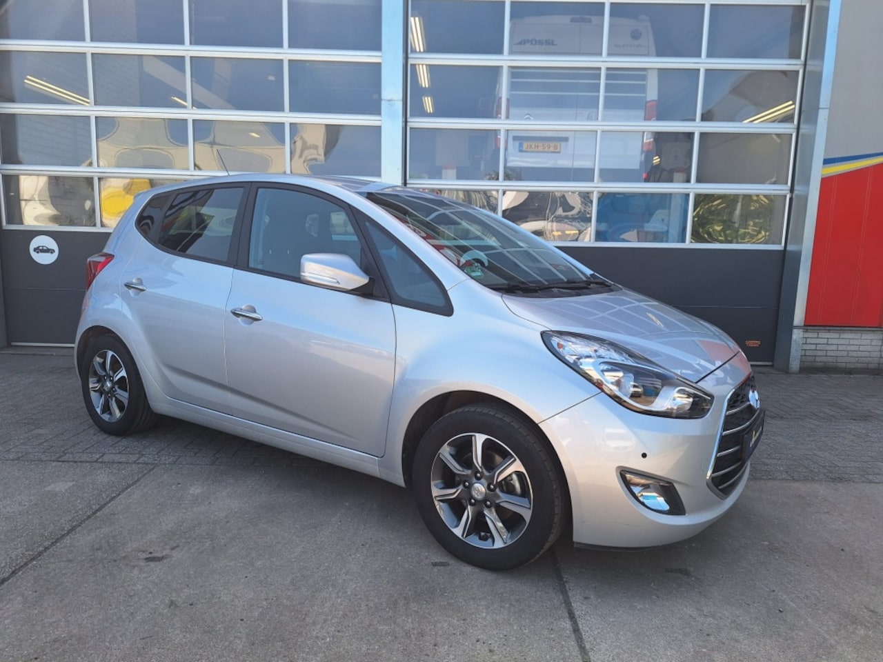 Hyundai ix20 - 1.6i Go! 1.6i Go! - AutoWereld.nl