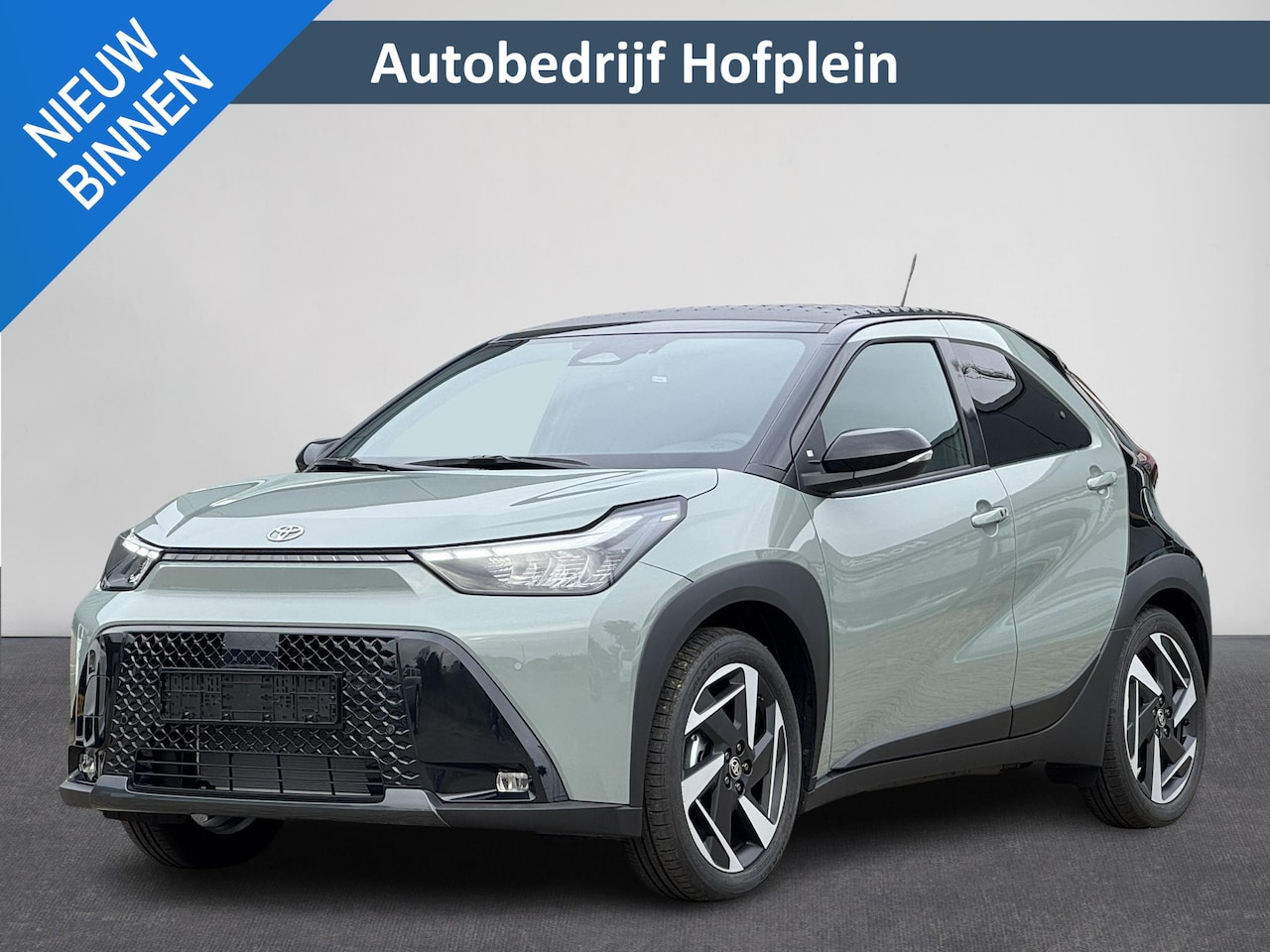 Toyota Aygo X - Hybrid 115 envy JBL Audio | Elektrisch vouwdak | ACC | Clima | Camera| PDC voor+achter | C - AutoWereld.nl
