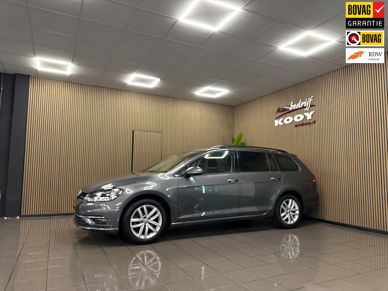 Volkswagen Golf Variant - 1.4 TSI Comfortline Business * Navigatie / Parkeersensoren / Cruise control / NL Auto * - AutoWereld.nl