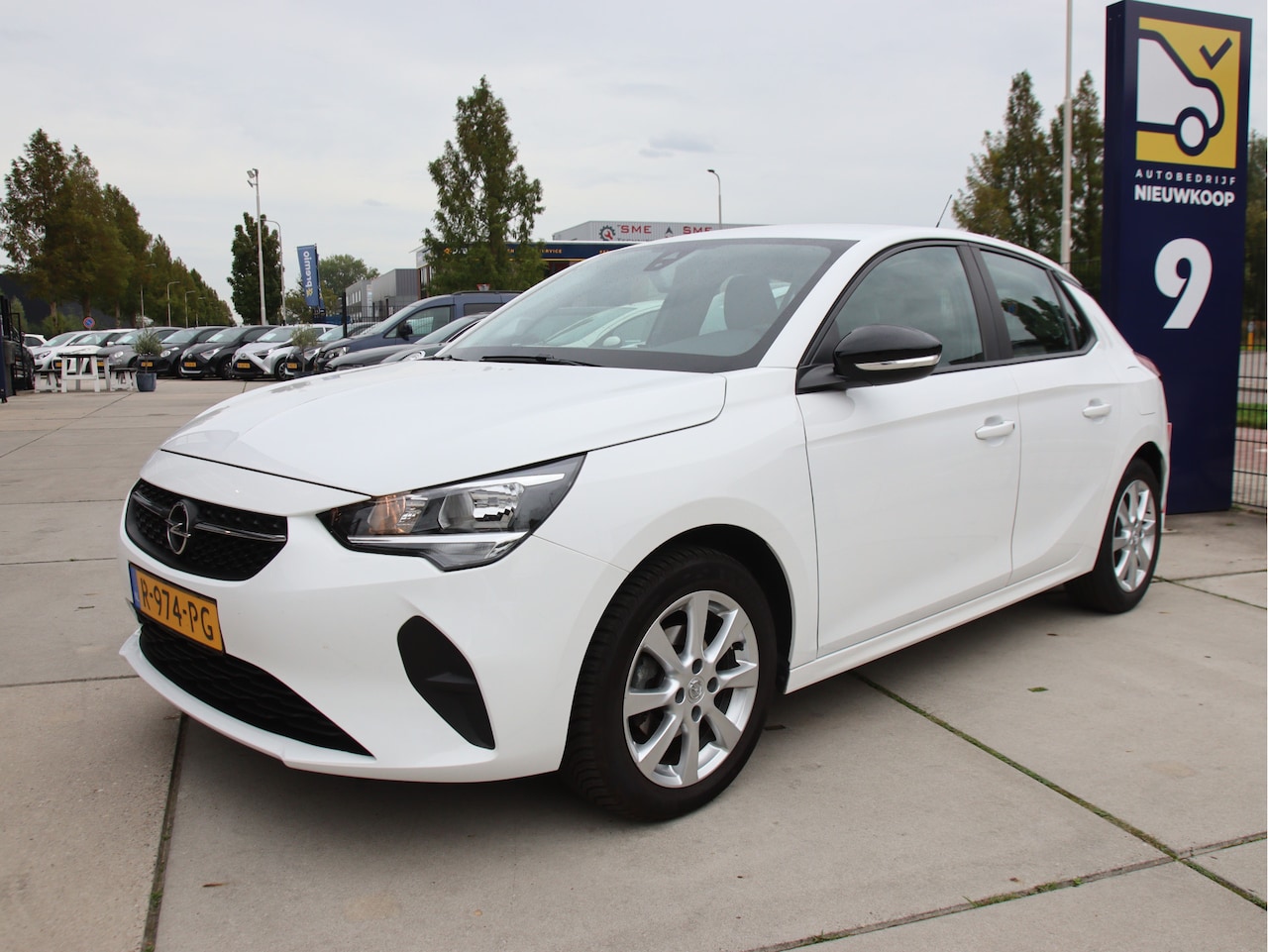 Opel Corsa - 1.2 Edition Bluetooth, Lane assist, PDC, LMV Aanbieding! - AutoWereld.nl