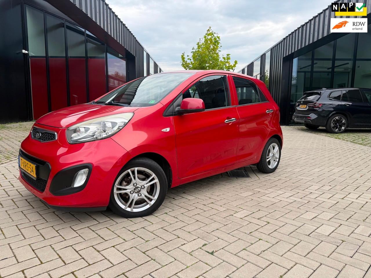 Kia Picanto - 1.0 CVVT BusinessLine Airco LED Navi NL Auto NAP - AutoWereld.nl