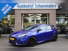 Ford Focus - 2.0 EcoBoost ST-3 RECARO PANO STOELVERW. ELEC.STOELEN ZWARTE-HEMEL LEER CRUISE PDC 18''LMV